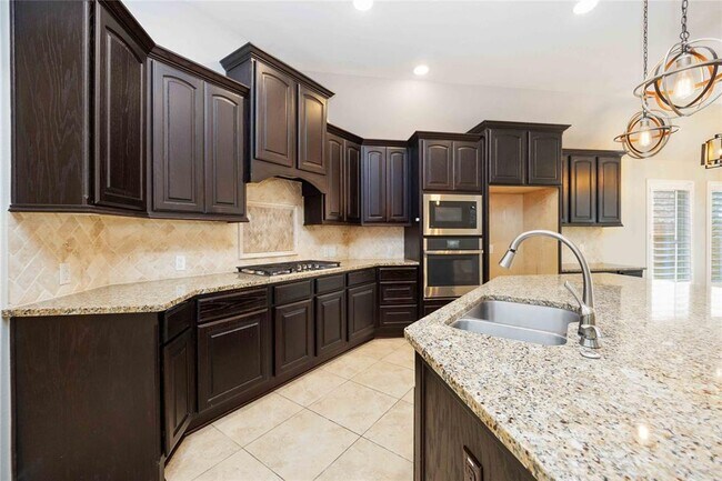 Building Photo - 2423 Rosillos Peak Dr