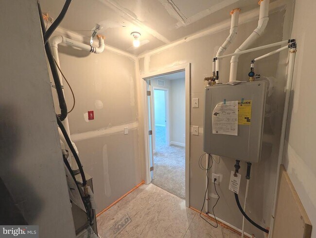 Building Photo - 114 RED LION Ct