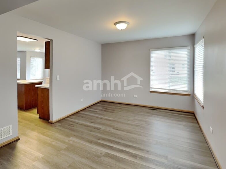 Building Photo - 39234 N Ogden Ln