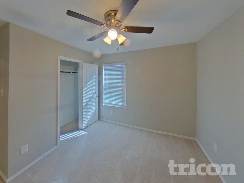 Building Photo - 1732 Clairborne Ct