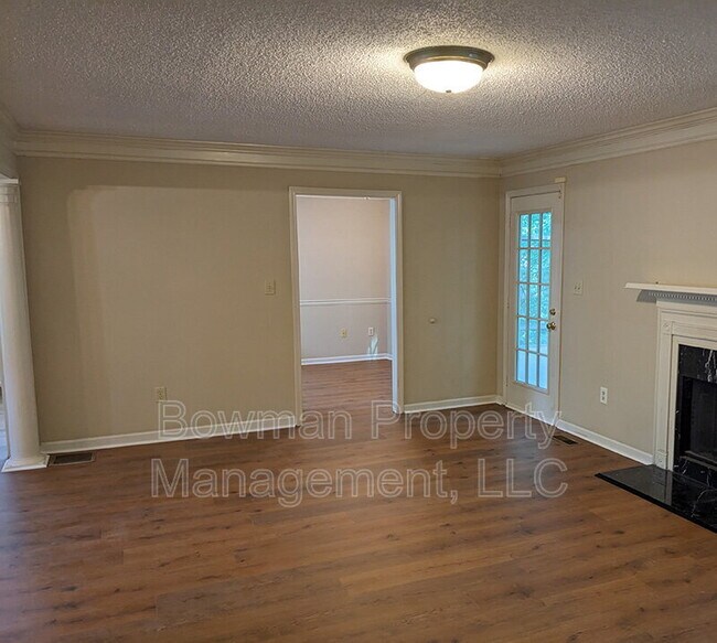 Building Photo - 170 Woodhaven Ridge