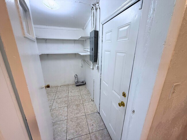 Building Photo - 2401 NW 170th St