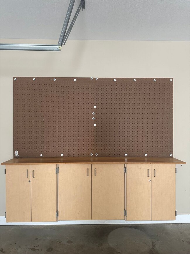 Building Photo - Cotton Creek!!!  4 Bedroom Home!