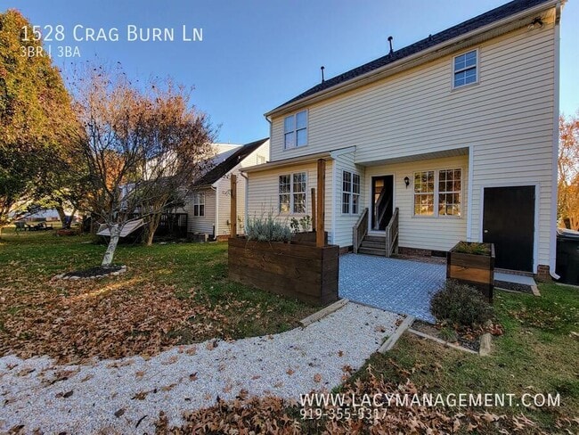 Building Photo - 1528 Crag Burn Ln