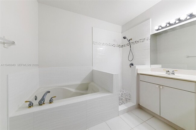 Building Photo - 14049 SW 51st Ln