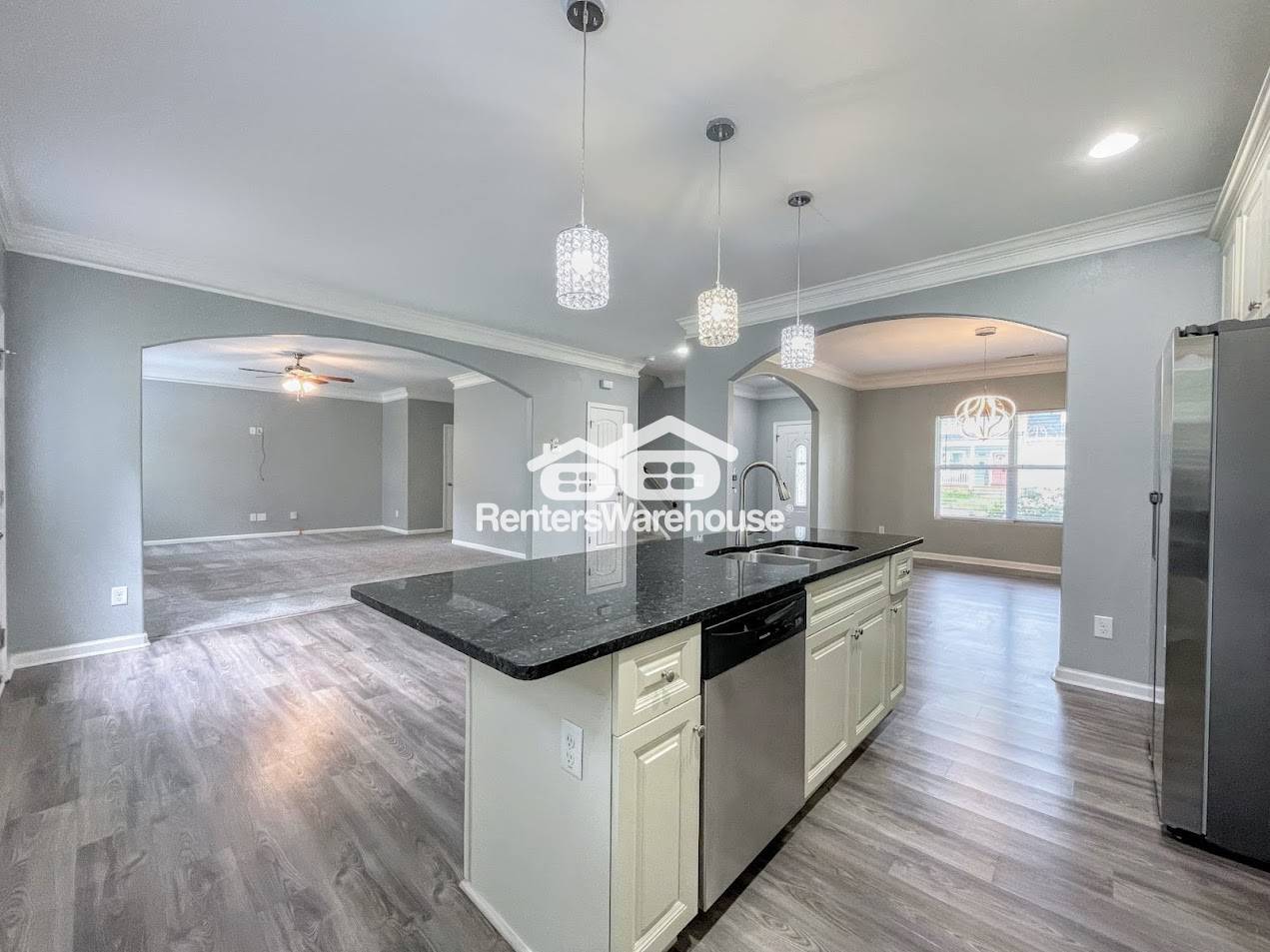 Building Photo - 3925 Krick St