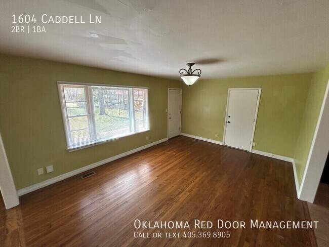 Building Photo - 1604 Caddell Ln