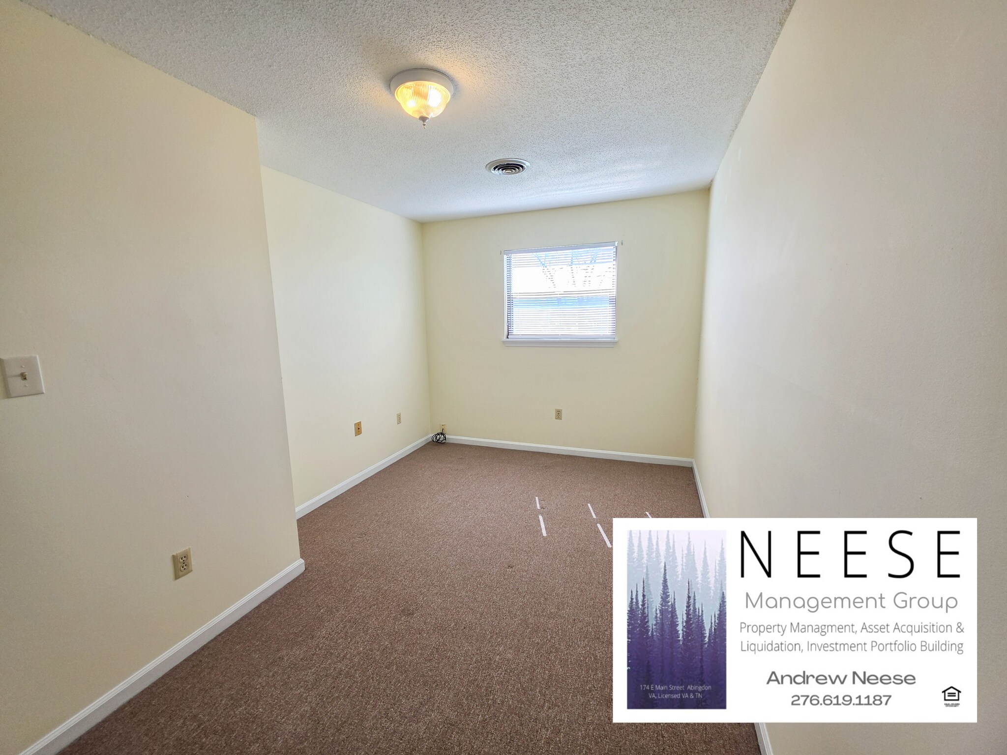 Building Photo - 100 Ivy Ln