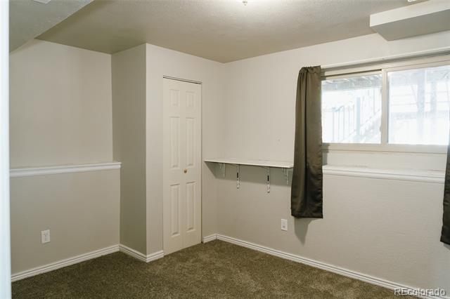 Building Photo - 11765 Ash Dr