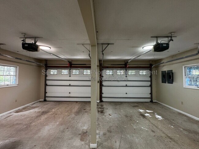 Building Photo - 1708 Briza Del Mar Dr