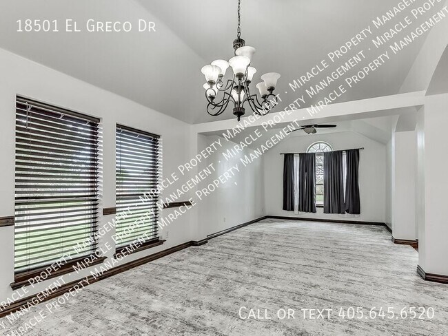 Building Photo - 18501 El Greco Dr