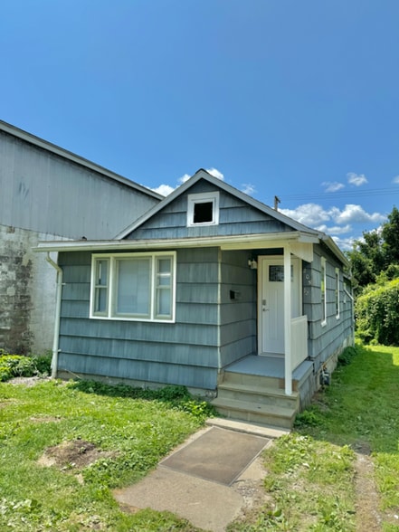 Building Photo - 205.5 N Nanticoke Ave