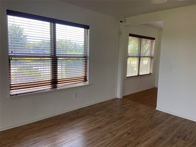 Building Photo - 7414 Birmingham Forest Dr