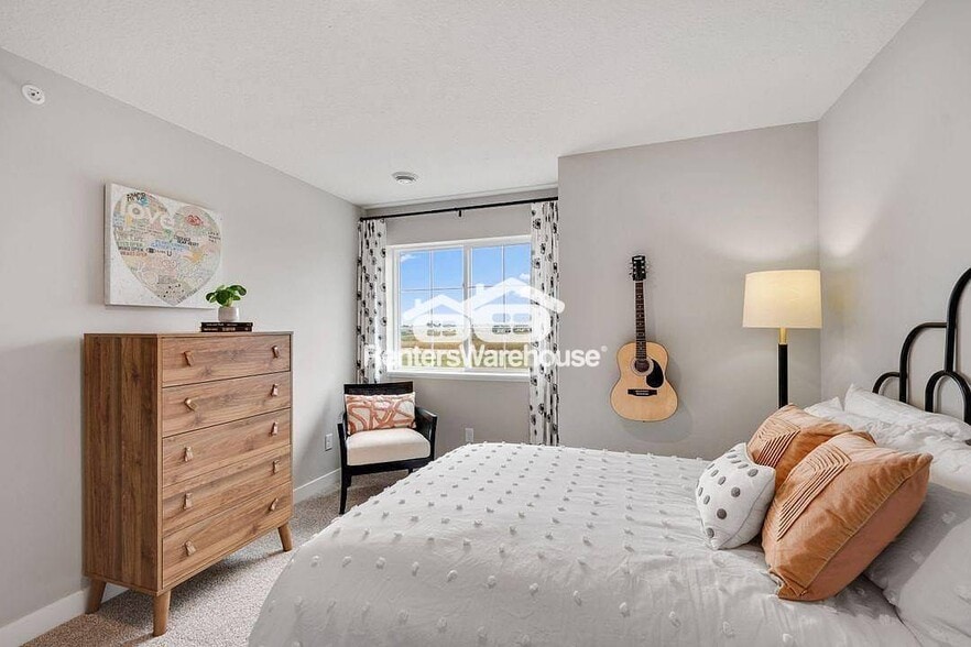 Building Photo - 17520 Driscoll Pl