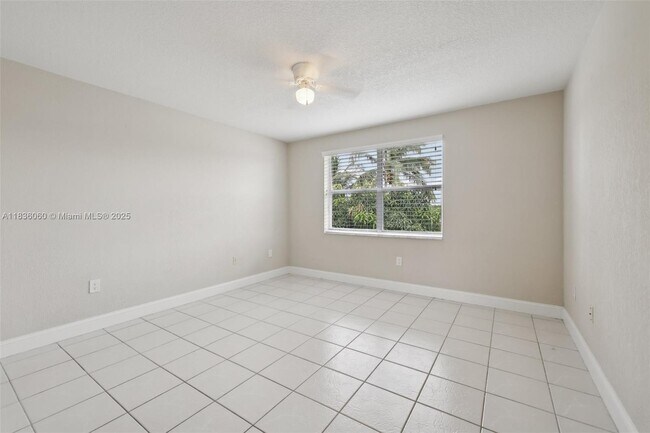 Building Photo - 16710 NW 12th St