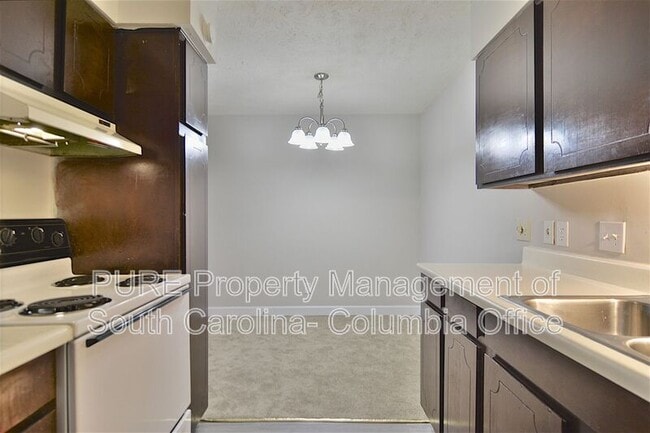 Building Photo - 1222 Old Manor Rd