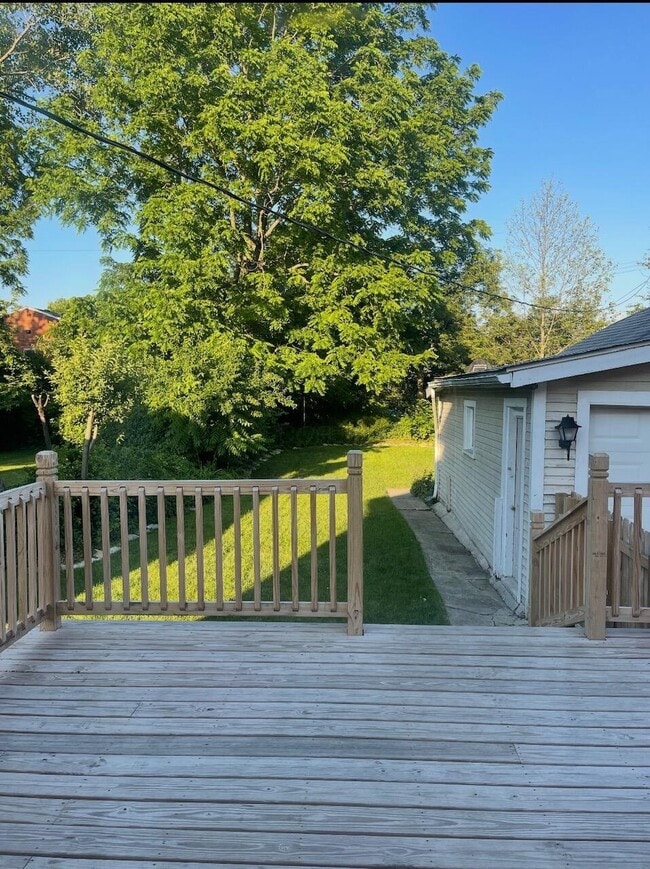 Building Photo - 1396 Fairview Ave