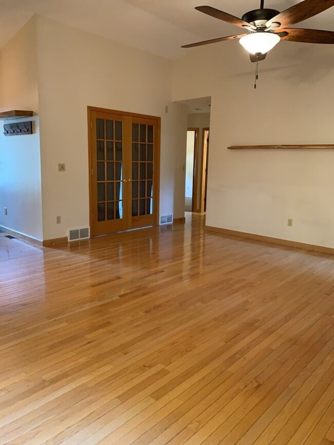 Building Photo - West-Side Gem! Sprawling Single-Family Home w/ Finished Basement