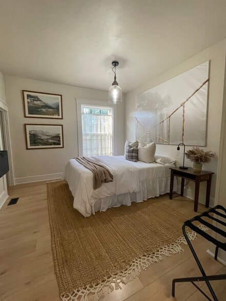 Building Photo - 502 Woodworth Ave