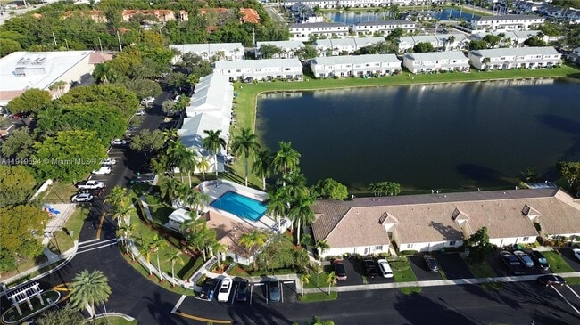 Building Photo - 3192 SW 50th St