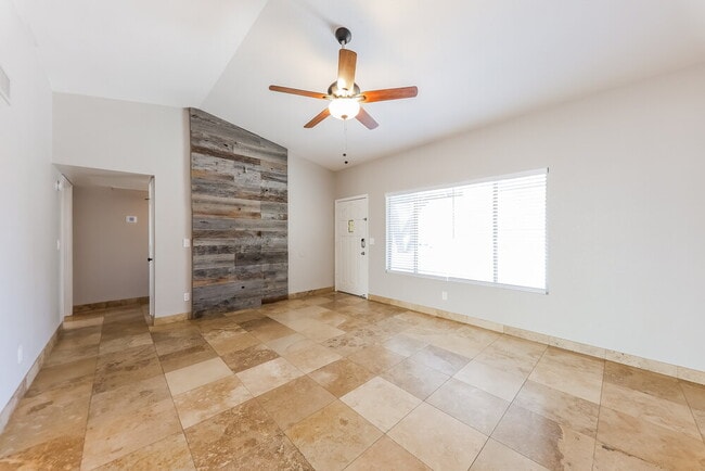 Building Photo - 20620 N 18th Ave