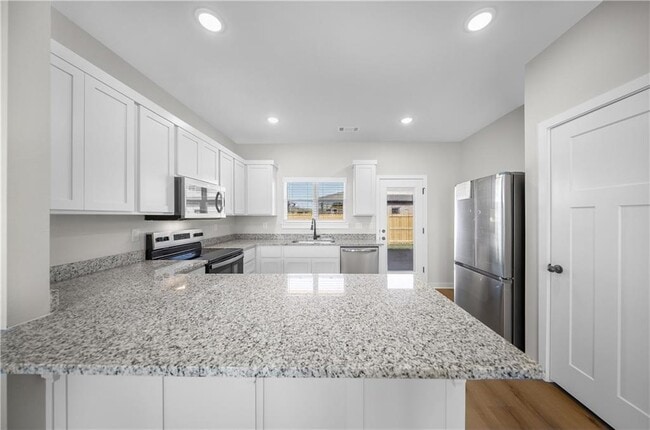 Building Photo - 603 Cosmos St
