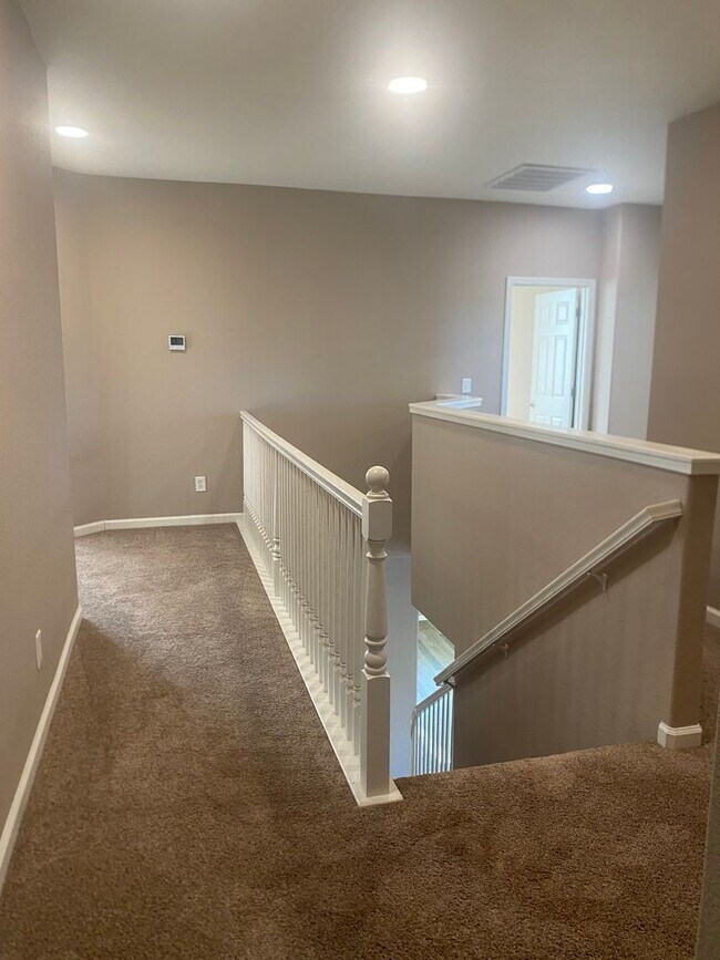 Building Photo - Ready Now! – Stunning Corner Lot Home