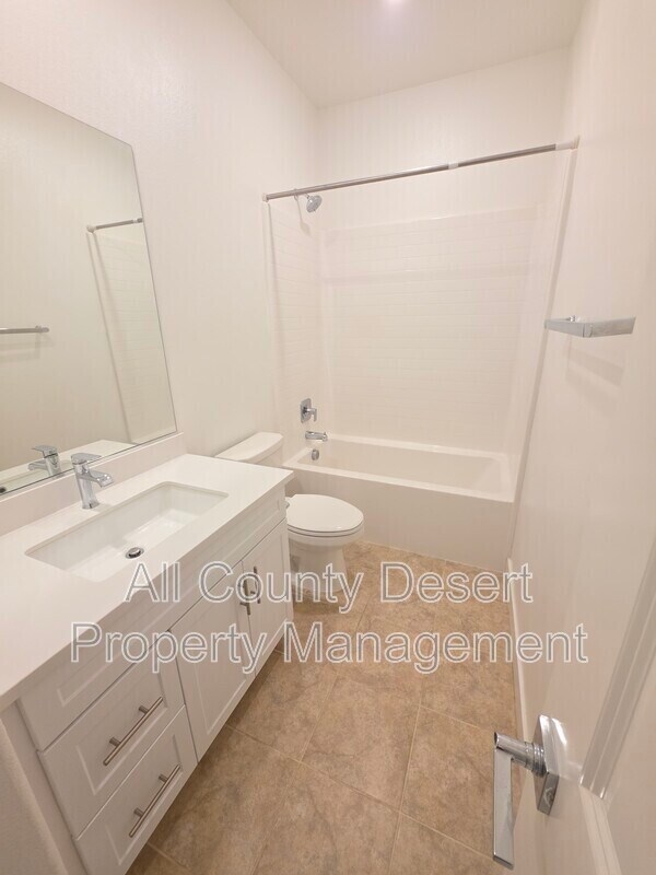 Building Photo - 73533 Granita Dr