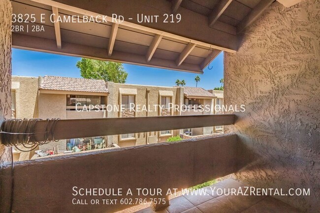 Building Photo - 3825 E Camelback Rd