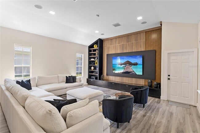 Building Photo - 11342 S Camden Commons Dr