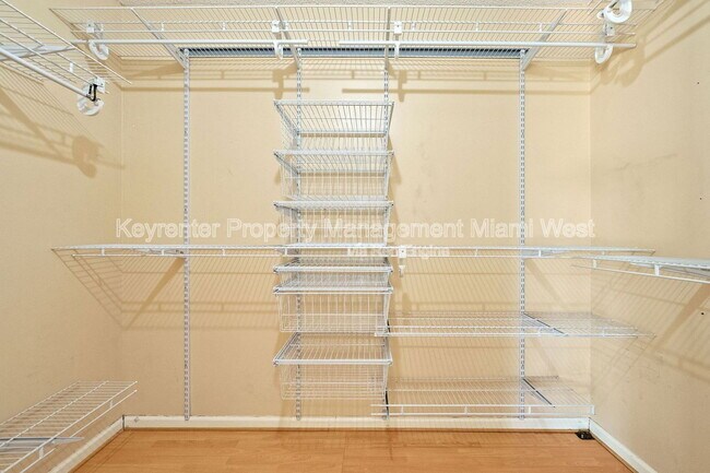 Building Photo - 15431 SW 140th St