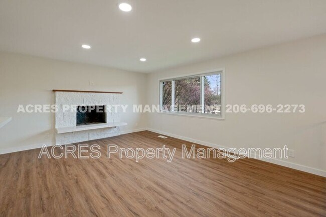 Building Photo - 21222 15th Ave S