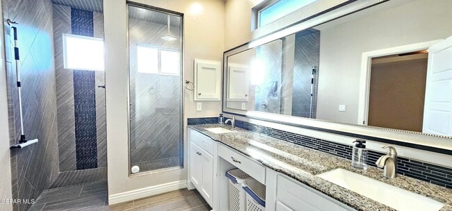 Building Photo - 3151 Red Velvet Pl