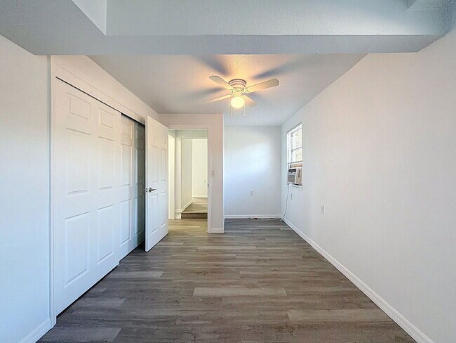 Building Photo - 650 East Harbor Dr S