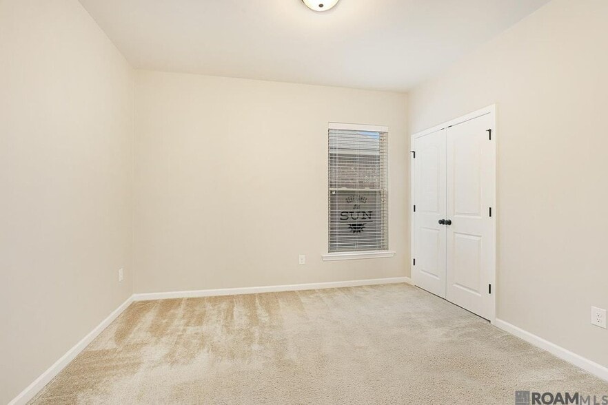 Building Photo - 42451 Baystone Ave