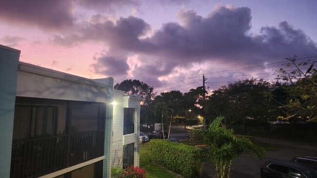 Building Photo - 517 Dotterel Rd