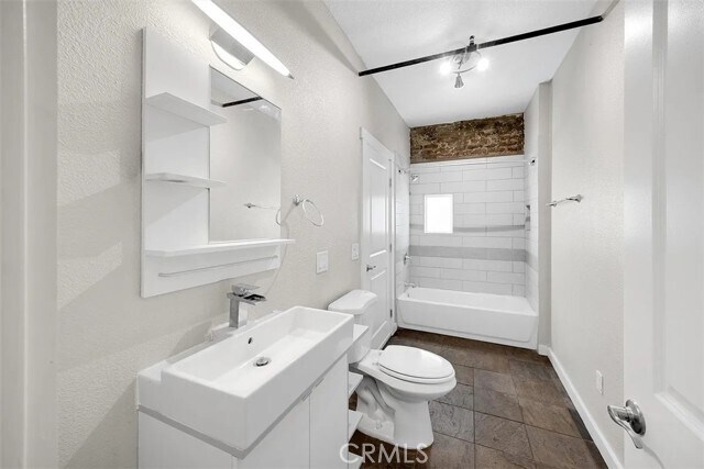 Building Photo - 601 Linden Ave