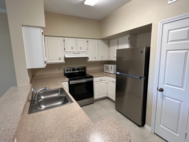 Building Photo - Spacious 2/2 in The Links at Haile