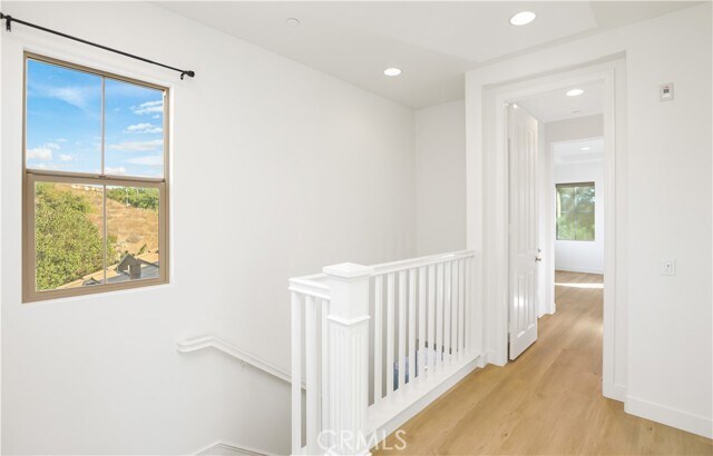Building Photo - 104 Desert Bloom