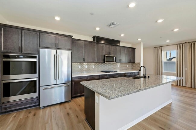 Building Photo - 7736 Citron Cir