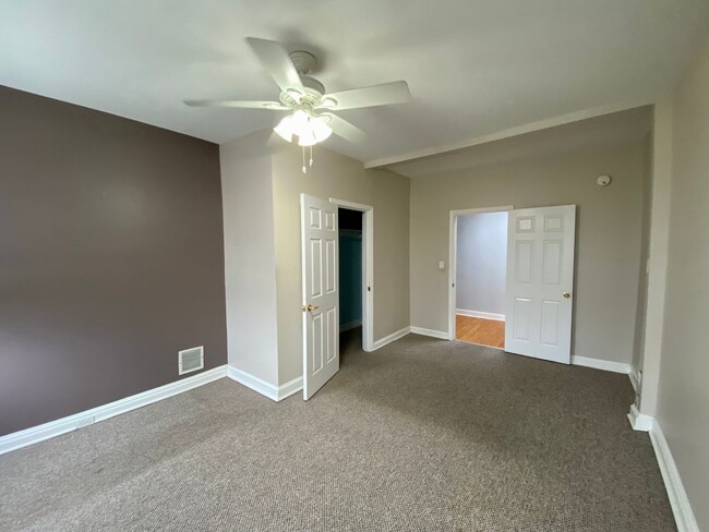 Building Photo - Remodeled 2 Bedroom Townhome in Highlandtown!