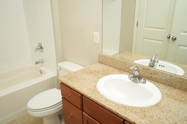 Building Photo - 745 Walker Square