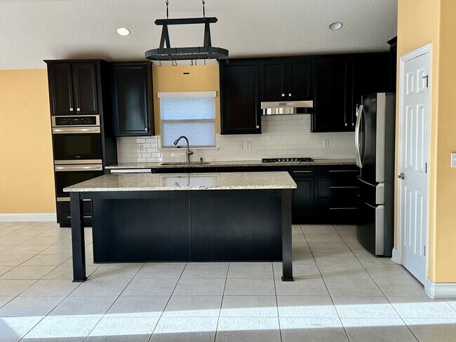 Building Photo - 85137 Majestic Walk Blvd