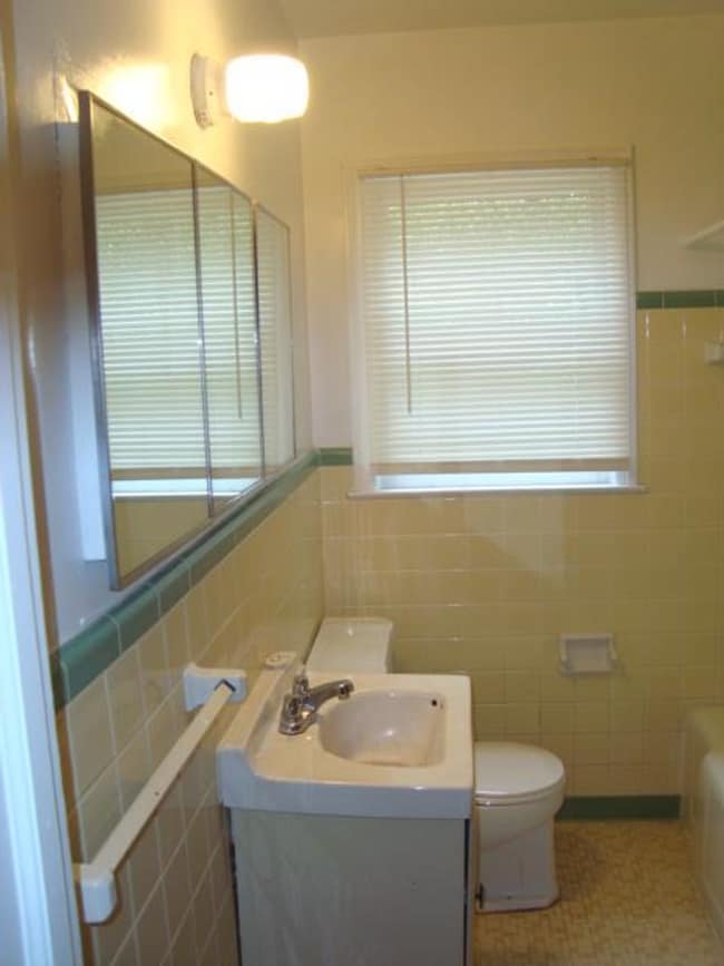 Building Photo - Rent Ready to move in!