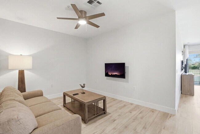Building Photo - 7885 Mahogany Run Ln