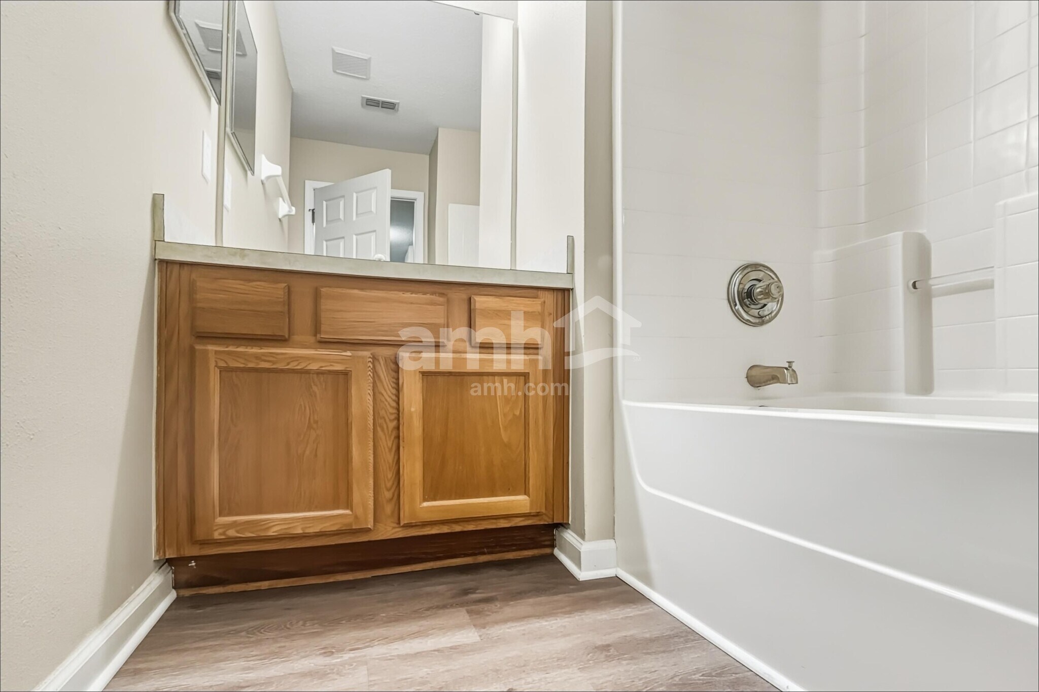Building Photo - 2842 Taylor Hill Dr