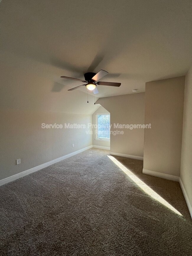 Building Photo - 3888 Ranch Rd