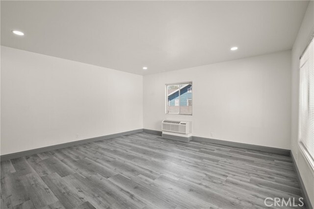 Building Photo - 14335 Hamlin St