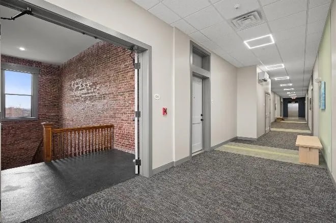 Building Photo - 56 Oak Terrace