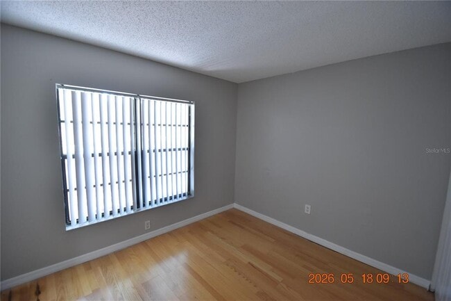 Building Photo - 625 Fairwood Forest Dr